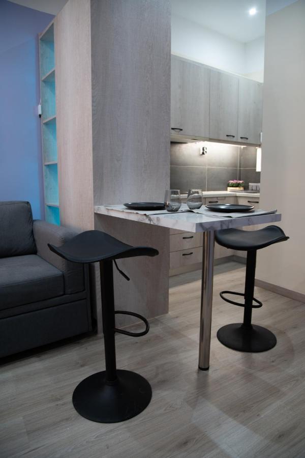 Modern Apartment Downtown Athens Exterior photo